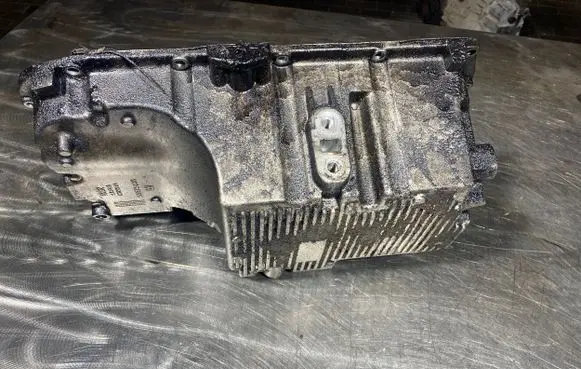 Opel Insignia A Oil sump 55575128