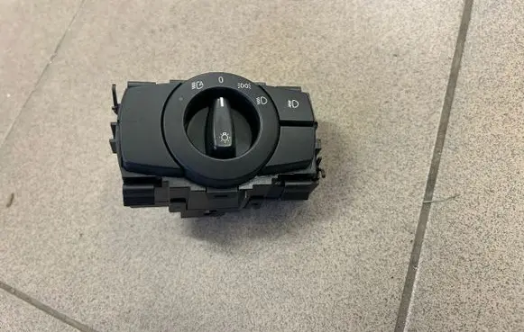 BMW 1 E81 E87 Light switch 6938864