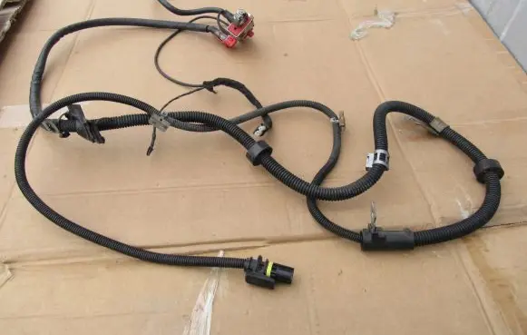 Mercedes-Benz C W204 Positive cable (battery) A6511590146