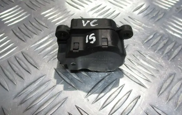 Opel Vectra C Central body control module 09180204