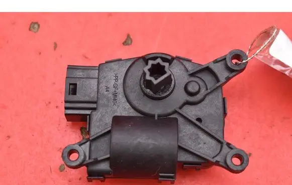 Tesla Model Y Air flap motor/actuator 150062300A
