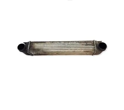 BMW 5 E39 Intercooler air channel guide 17512247359