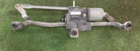 Volkswagen Caddy Wiper motor 2K1955119D