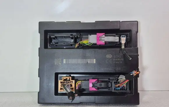 Audi Q5 SQ5 Comfort/convenience module 8K0907064EE 5DK00991885 00002001