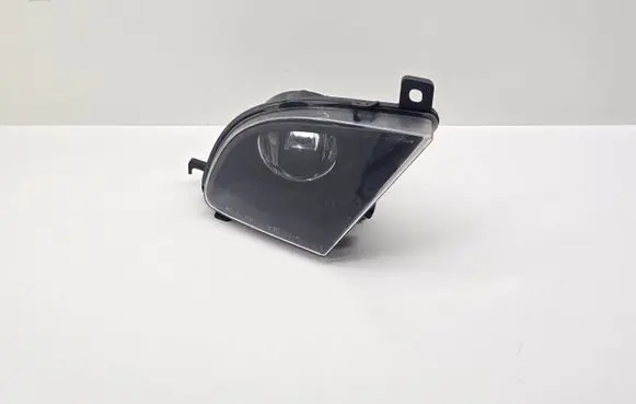 BMW 5 E60 E61 Front fog light 19A73002B