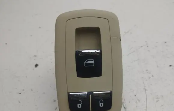 Maserati Ghibli Electric window control switch 670019514