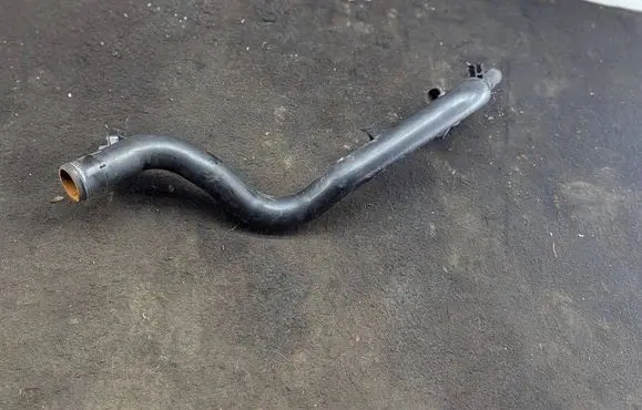 Audi A4 S4 B8 8K Engine coolant pipe/hose 03L121071B