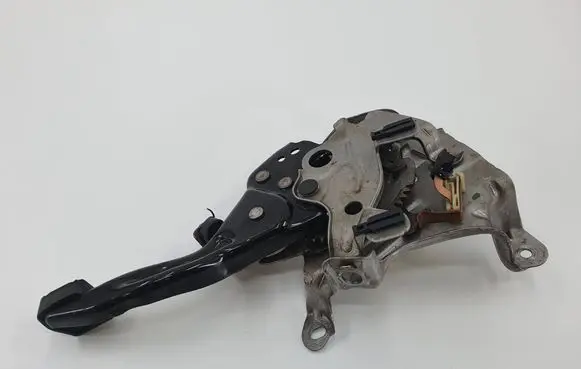 Chrysler Town u0026 Country V Handbrake/parking brake lever assembly 04877802AD