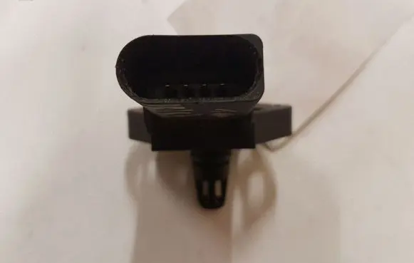 Volkswagen Touran I Air pressure sensor 0281002399 038906051