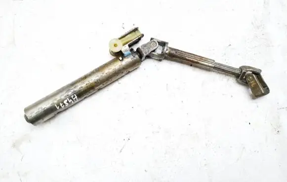 Volkswagen Golf IV Steering column universal joint