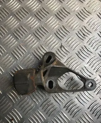 Audi A4 S4 B8 8K Engine mount bracket 8K0199343C 8K0199339D