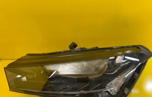 Skoda Enyaq iV Headlight/headlamp 5LB941015A