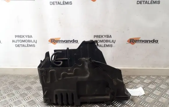 Volvo V70 Battery tray 31201029