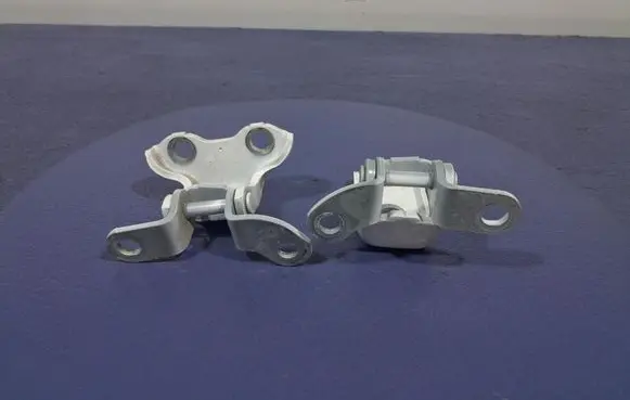 Toyota Corolla E10 Front door hinge set 