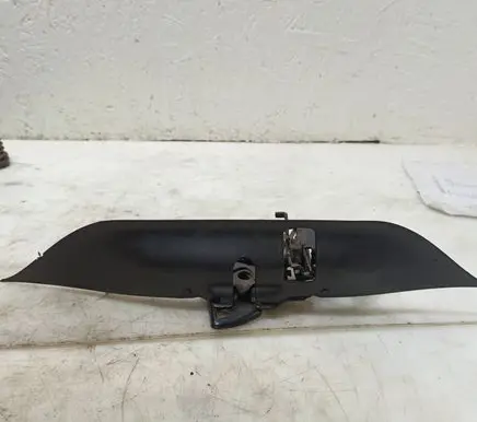 Volkswagen PASSAT B5.5 Engine bonnet/hood lock/catch 3B0823603C