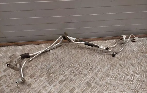 Audi A8 S8 D4 4H Air conditioning (A/C) pipe/hose 4H1260713S