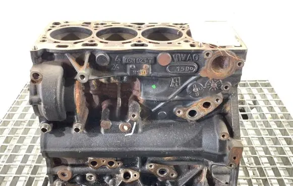 Volkswagen Transporter - Caravelle T6 Engine block 03N023T