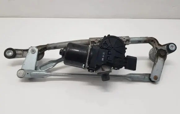 Opel Karl Front wiper linkage and motor 95143173 3173U 95391359
