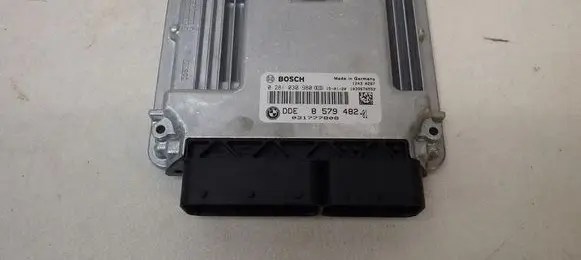 BMW 1 F20 F21 Engine control unit/module ECU 8579482