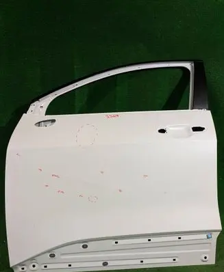 KIA Sportage Front door