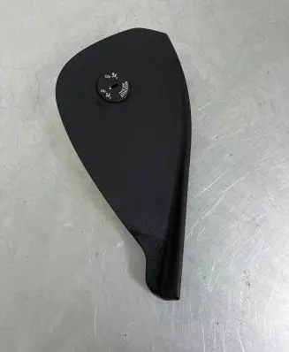 Passenger airbag on/off switch
