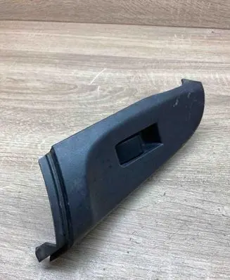 Nissan Almera N16 Electric window control switch 82961RM700 WITHPLASTICTRIM