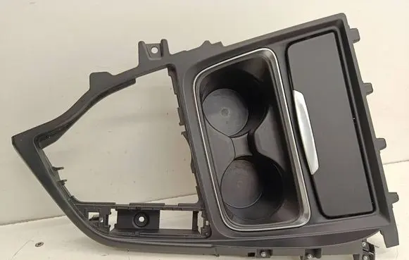BMW M4 F82 F83 Cup holder front 8058968