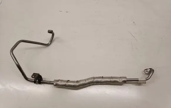 BMW 5 G30 G31 Turbo turbocharger oiling pipe/hose 8513616