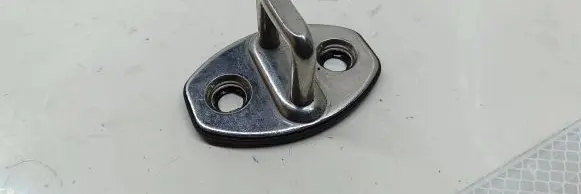 Volkswagen PASSAT B6 Rear door lock loop/hook striker 3C0837033C