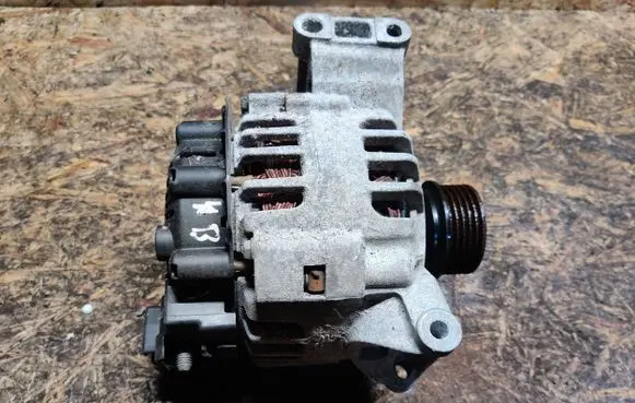 Mercedes-Benz A W169 Generator/alternator A2661541202