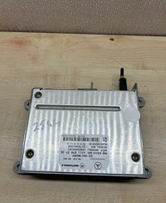 Mercedes-Benz E W211 Bluetooth control unit module A2118702726