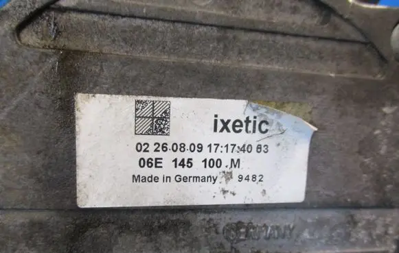 Audi A4 S4 B8 8K Vacuum pump 06E145100M