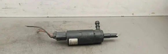 BMW 3 E46 Headlight washer pump 8377430 0081004120 13264010