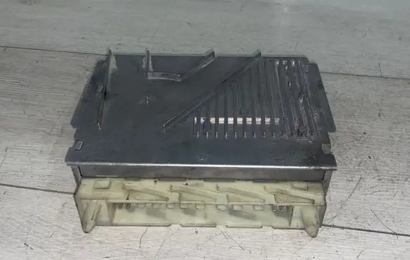 Volvo S60 Gearbox control unit/module P09480761 1T0505A00