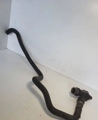 BMW 7 E65 E66 Engine coolant pipe/hose 2247744
