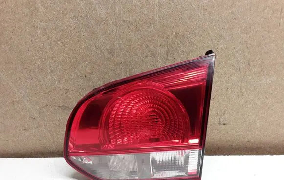 Volkswagen Golf VI Tailgate rear/tail lights 5K0945094G 5K0945108