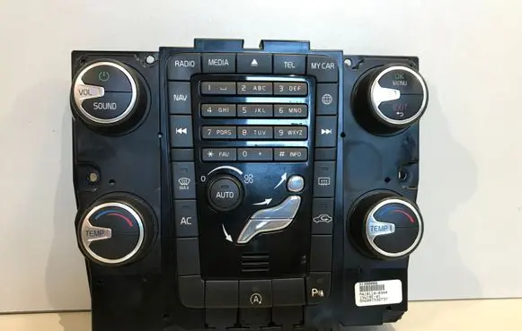 Volvo XC60 Climate control unit 31398066 M4181100344 15W18E01