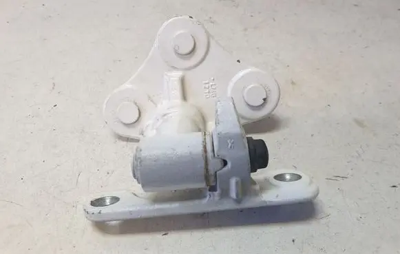 Mercedes-Benz GL X166 Rear door lower hinge 