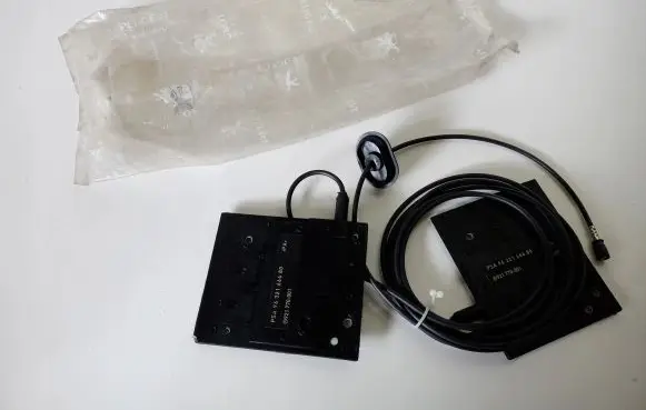 Peugeot 607 Radio antenna 