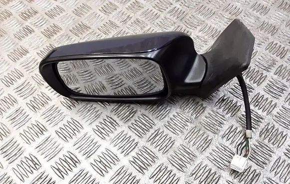 Toyota Avensis T220 Front door electric wing mirror e11015829