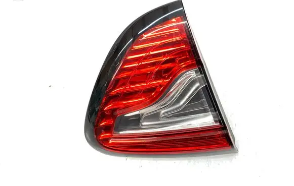 Renault Captur Rear/tail lights 265555726R 265554078R