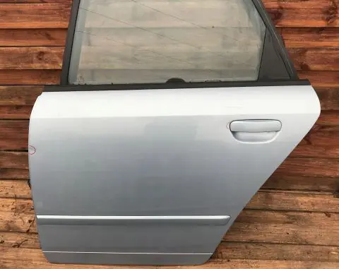 Audi A4 S4 B6 8E 8H Rear door
