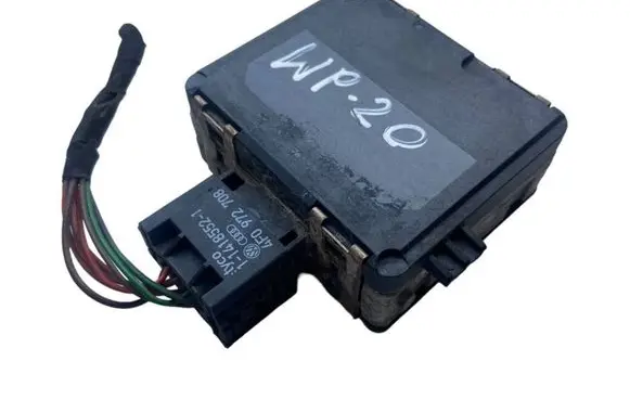 Volkswagen PASSAT B8 Blind spot module 3Q0907566 0203300348 03300348