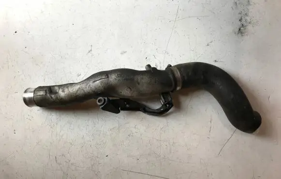 Toyota RAV 4 (XA30) Intercooler hose/pipe