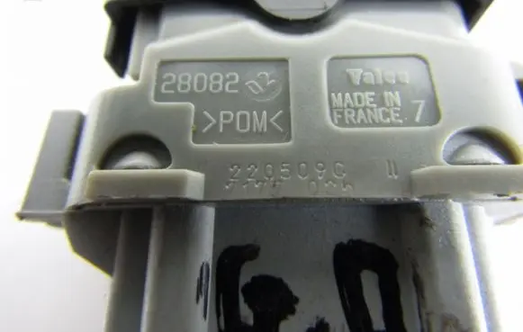 Electric window control switch