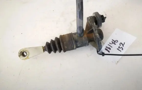 Audi A4 S4 B5 8D Clutch master cylinder 8e1721401