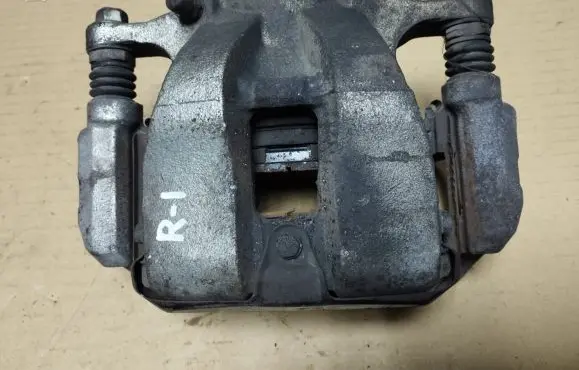 Acura RDX II Front brake caliper