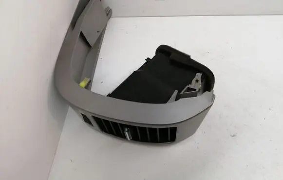Toyota Prius (XW20) Dashboard side air vent grill/cover trim 5506147010 4556417020 5566047020
