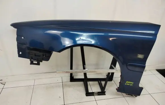 Volvo C70 Fender 