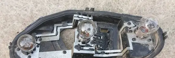 Toyota Aygo AB10 Tail light bulb cover holder